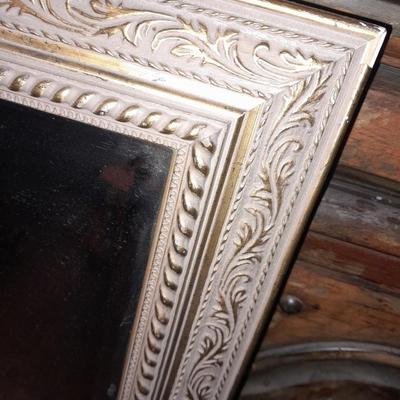 24" x 36" Spanish Cable Gold framed accent wall mirror