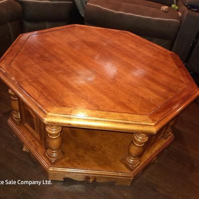 Two-tiered octagon coffee table