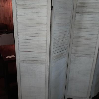Decorative wooden Farmhouse Whitewashed Wood Home Room Divider Screen w/ Hinges 1 of 4