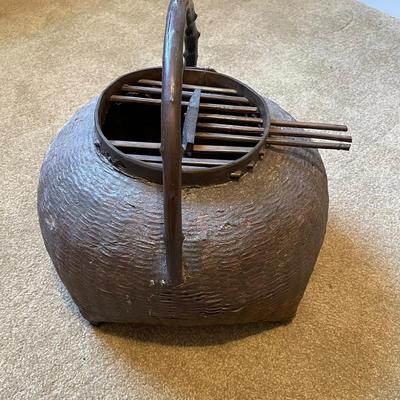 Asian live animal carrier basket