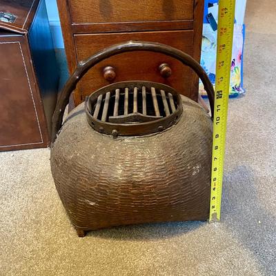 Asian live animal carrier basket