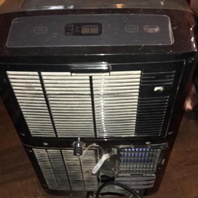 LG Portable free-standing air-conditioning unit