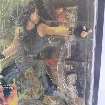 New in package McFarlane toys Escape from LA Snake Plissken FIGURE