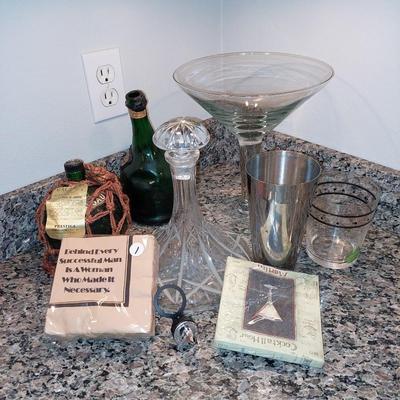Bar items lot