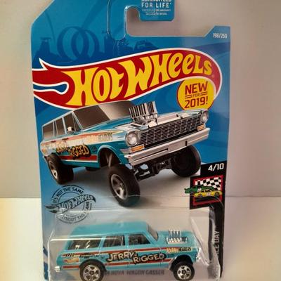 New in package HOT WHEELS HW Raceday '64 Nova wagon gasser & HW Screentime 101 dalmatians Cruella De Ville