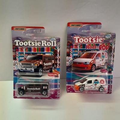 New in package MATCHBOX Tootsie roll & Tootsie roll pop collectible cars