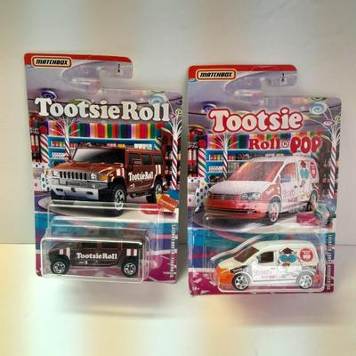 New in package MATCHBOX Tootsie roll & Tootsie roll pop collectible cars