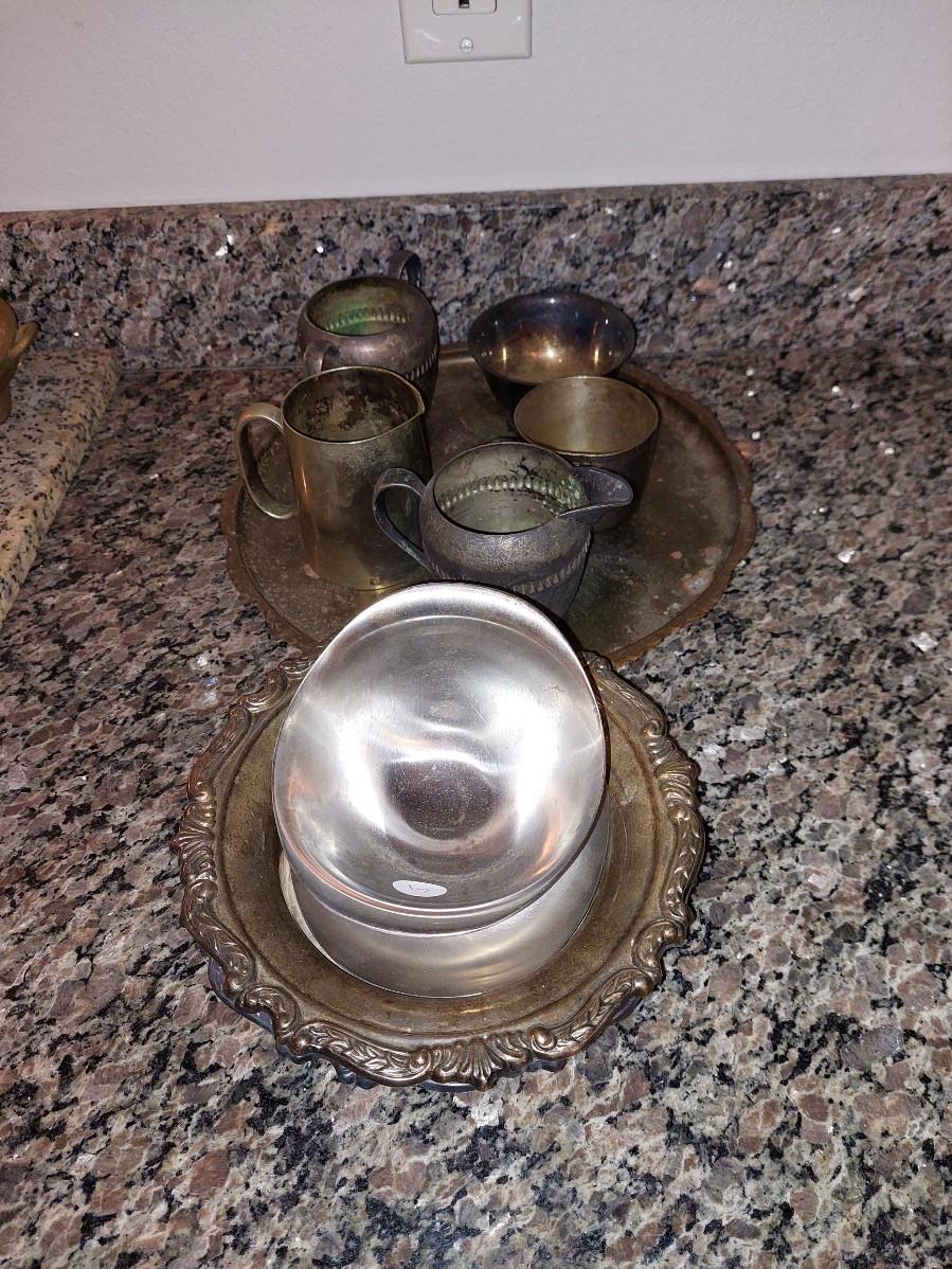 Lot brass and silverplated items