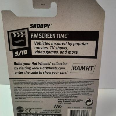 New in package Hot Wheels Peanuts HW Screentime collectible Snoopy car