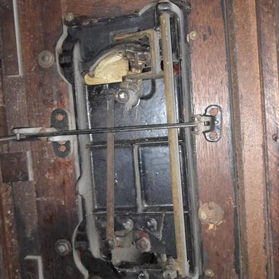 Ornate Antique Franklin Treadle Sewing Machine c. 1917 with Foldaway Cabinet