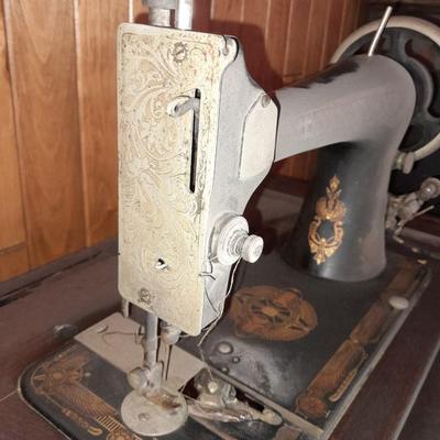 Ornate Antique Franklin Treadle Sewing Machine c. 1917 with Foldaway Cabinet