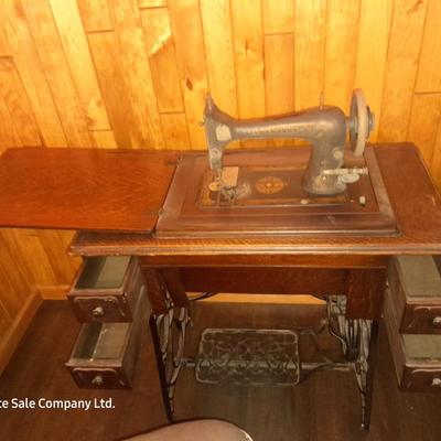 Ornate Antique Franklin Treadle Sewing Machine c. 1917 with Foldaway Cabinet