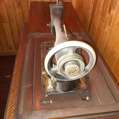 Ornate Antique Franklin Treadle Sewing Machine c. 1917 with Foldaway Cabinet