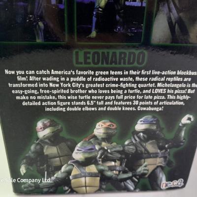 New in the package Teenage Mutant Ninja Turtles LEONARDO Turtle figure