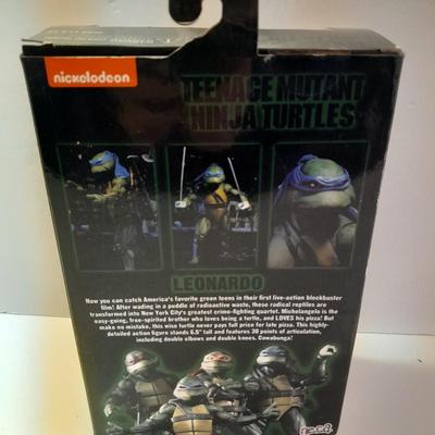 New in the package Teenage Mutant Ninja Turtles LEONARDO Turtle figure