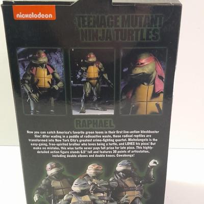 New in the package Teenage Mutant Ninja Turtles RAPHAEL Turtle figure