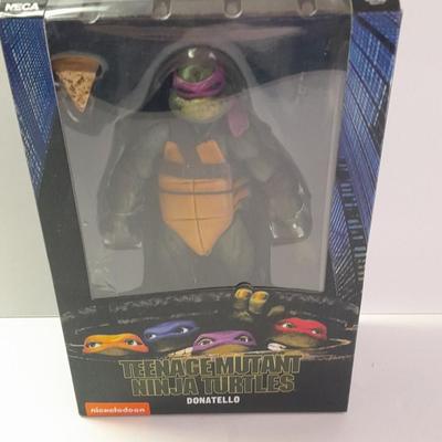 New in the package Teenage Mutant Ninja Turtles DONTELLO Turtle figure