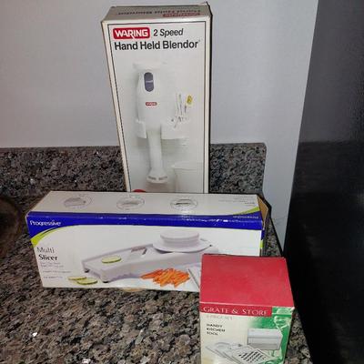 Kitchen blender & slicer