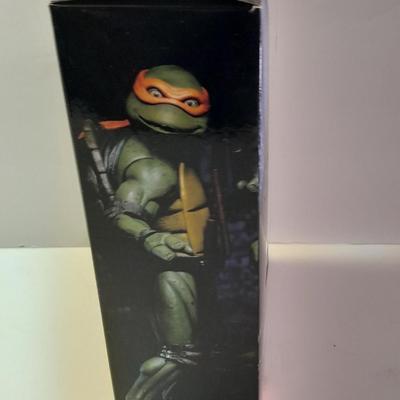 New in the package Teenage Mutant Ninja Turtles MICHELANGELO Turtle figure
