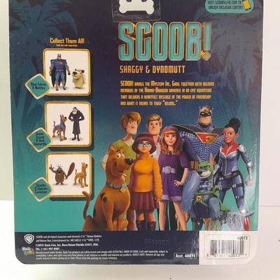 New in the package Scooby-Doo Shaggy & Dyno Mutt figures
