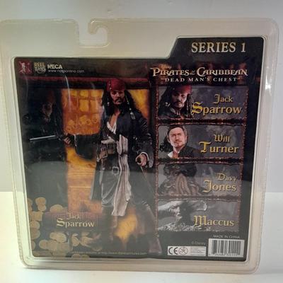 New in the package Pirates of the Caribbean Series 1 JACK SPARROW figure