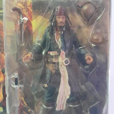 New in the package Pirates of the Caribbean Series 1 JACK SPARROW figure
