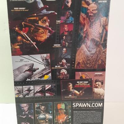 New in the package TERMINATOR 2 T2 Judgment Day T-1000 Movie Manics Figure