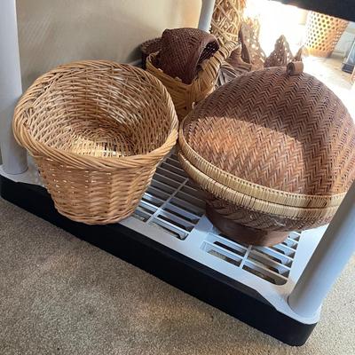 Lot of baskets shelf unit not included