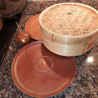 Steamer basket with 2 wood platers& toothpick holder
