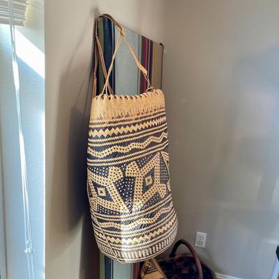 Lot 2 assorted baskets