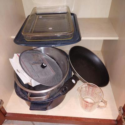Kitchen cabinet lot #8