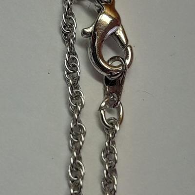 Two beautiful pendants with chains - Nice delicate looking necklaces