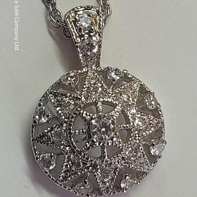 Two beautiful pendants with chains - Nice delicate looking necklaces