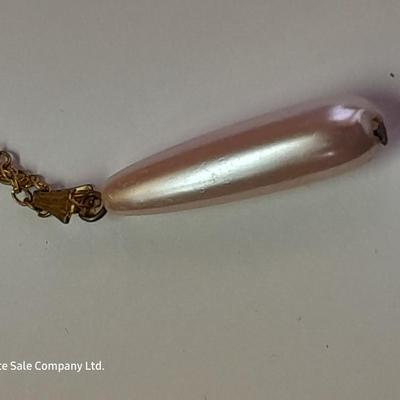 Rhinestone ring BLING! with tear drop like pearl colored necklace and matching earrings