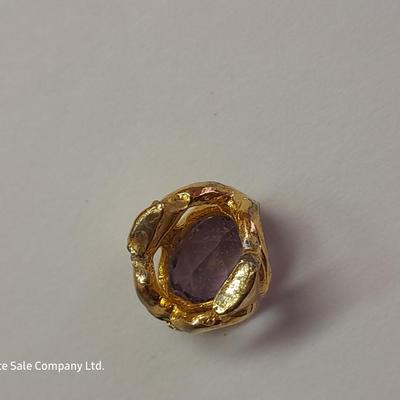 Amethyst colored matching jewelry - Ring - Bracelet - Hat pin - and necklace