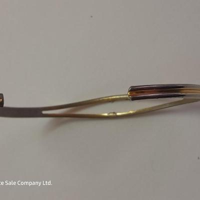 Amethyst colored matching jewelry - Ring - Bracelet - Hat pin - and necklace