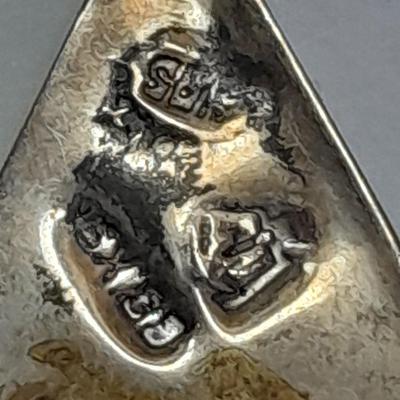 Abalone teardrop marked necklace with a nice bracelet.