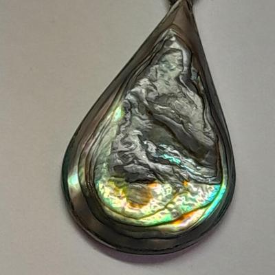 Abalone teardrop marked necklace with a nice bracelet.
