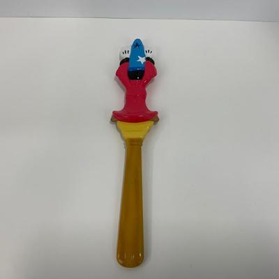 -101- COLLECTIBLE | Walt Disney Mickey Mouse Fantasia Sorcerer Back Scratcher