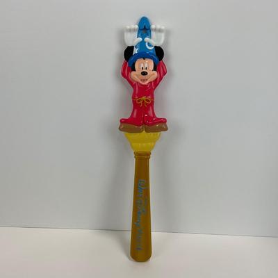 -101- COLLECTIBLE | Walt Disney Mickey Mouse Fantasia Sorcerer Back Scratcher