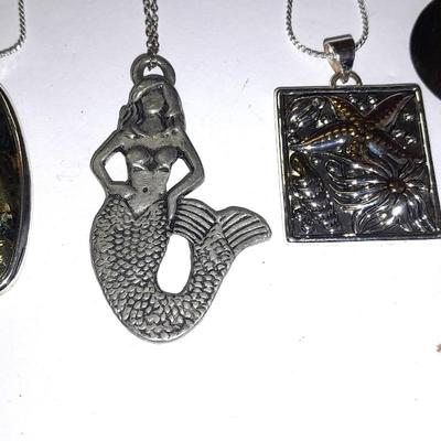 Nautical Jewlery - Necklaces and earrings for the Beach - or beach lover!