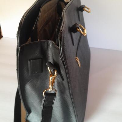 Large handbag - Briefcase like duffle Great for teachers and Office employees!