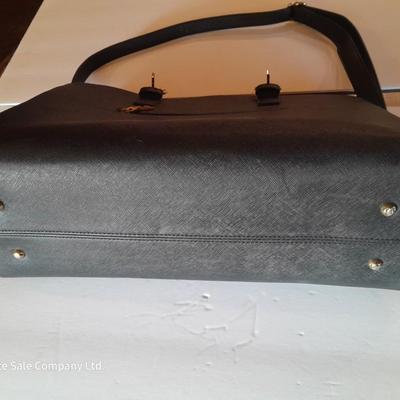 Large handbag - Briefcase like duffle Great for teachers and Office employees!