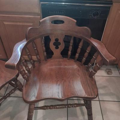 Six matching solid oak wood Tell City chair company dining room chairs - 2 captain chairs TANBARK OAK