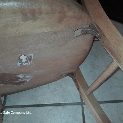 Solid wood Antique chair with indented seat for bottom