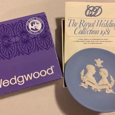 1981 Wedgwood Jasperware Royal Wedding Small Plate In Box w paperwork