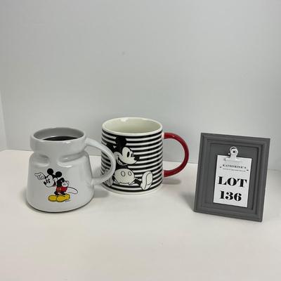 -136- KITCHEN | Mickey Mouse Mugs