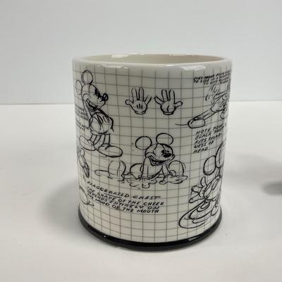 -138- KITCHEN | Mickey Mouse Bowls & Covered Mug