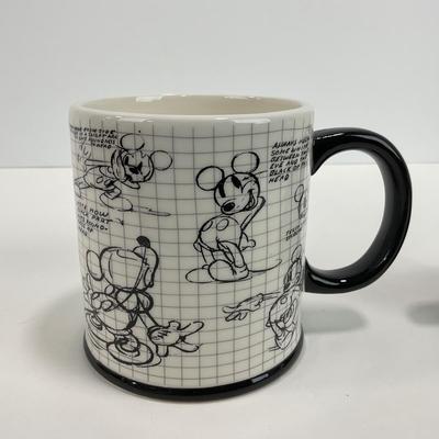 -138- KITCHEN | Mickey Mouse Bowls & Covered Mug