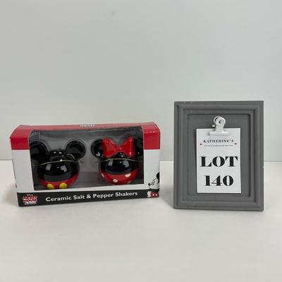 -140- KITCHEN | Mickey & Minnie Mouse Salt & Pepper Shakers In Box